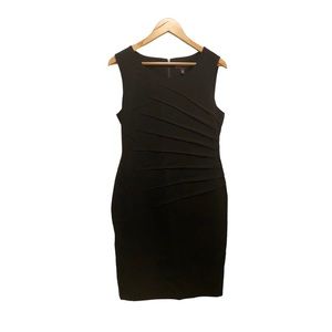 SHELL BLACK DRESS